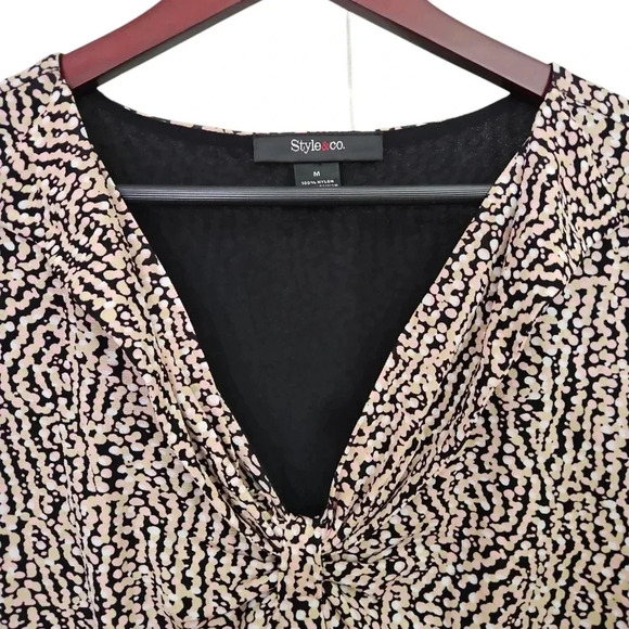 Style & Co Black Speckled Twist Knot Top Size M - Picture 2 of 7